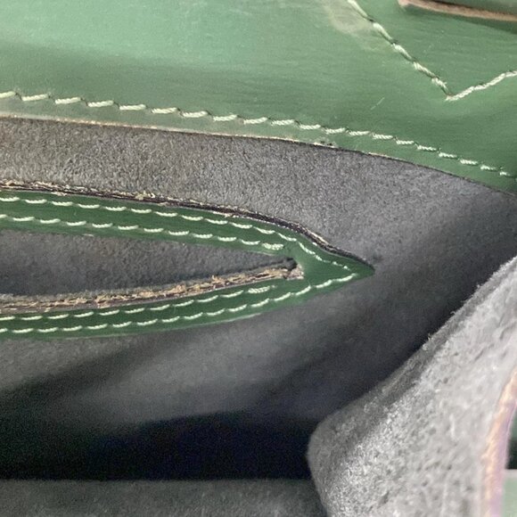 LOUIS VUITTON Cluny Borneo Green Epi - Shoulder Bag Leather 483-071725 - Picture 12 of 14